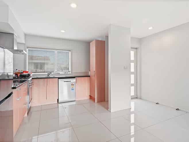 3/61 York Street, Hamilton East