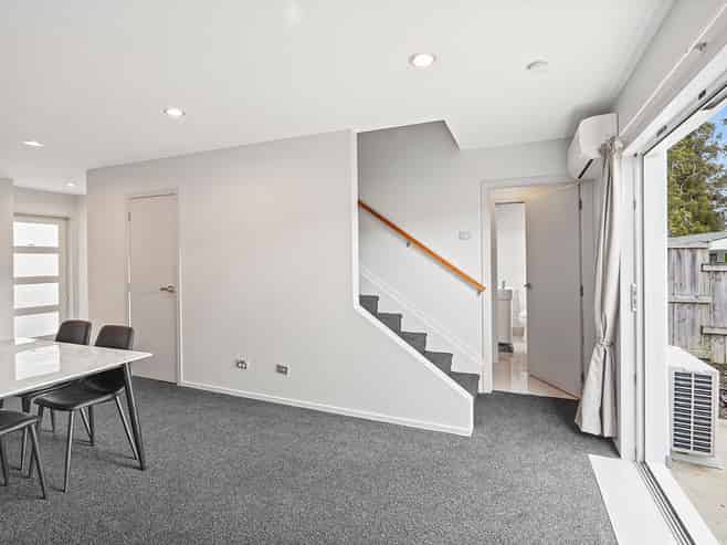3/61 York Street, Hamilton East