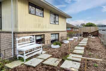 1/2 Napier Street, Parkside