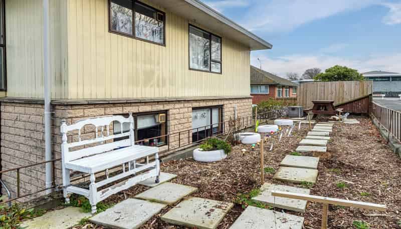 1/2 Napier Street, Parkside