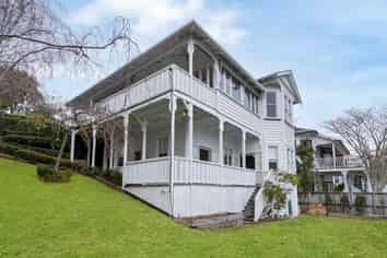 22 Arney Crescent, Remuera