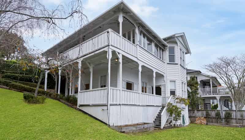 22 Arney Crescent, Remuera