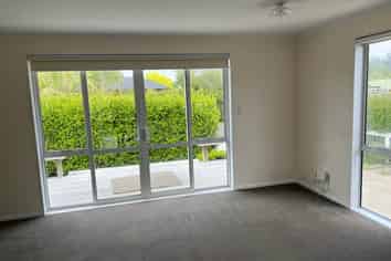 2A Applemoors Way, Riverhead