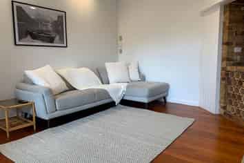 Auckland - Address withheld