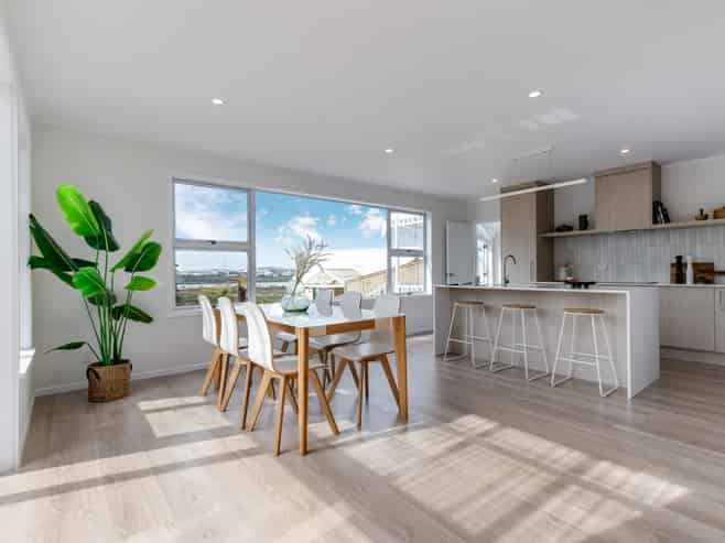 49 Jaemont Avenue, Te Atatu South