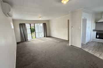 2/18 Waiari Road, Conifer Grove