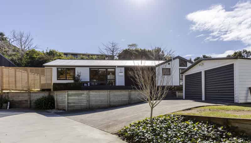 7C Waterloo Place, Westown