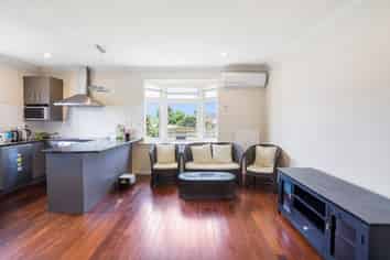 52C Kings Road, Panmure