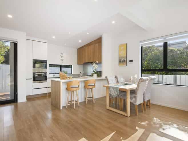 61B Knights Road, Rothesay Bay