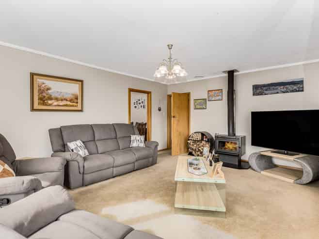 25A Field Street, Silverstream