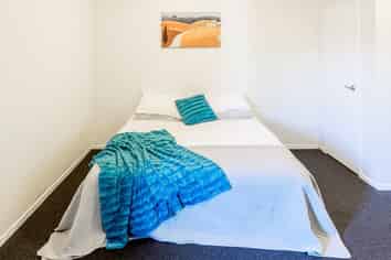 8/35 Jones Crescent, Melville