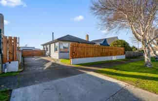 15 Lorn Street, Glengarry
