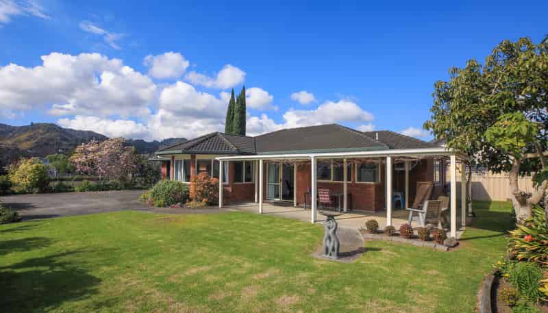 90B Richmond Street, Thames