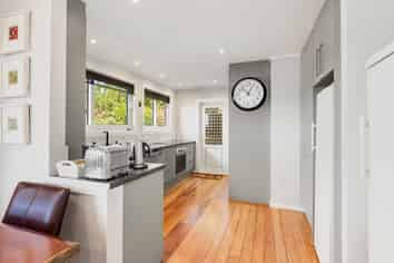 45 Carlton Street, Melrose
