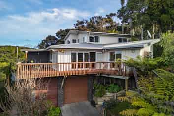 92 School Road, Paihia