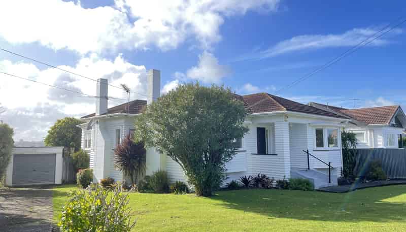 140 Mount Albert Road, Mount Albert