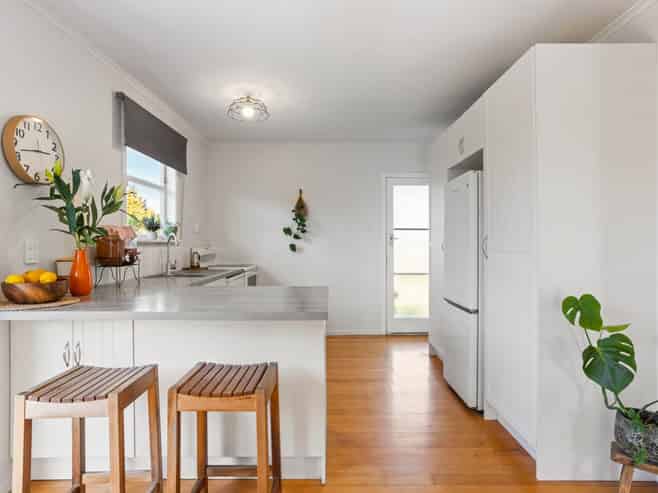 11 Beaufort Avenue, Brookfield