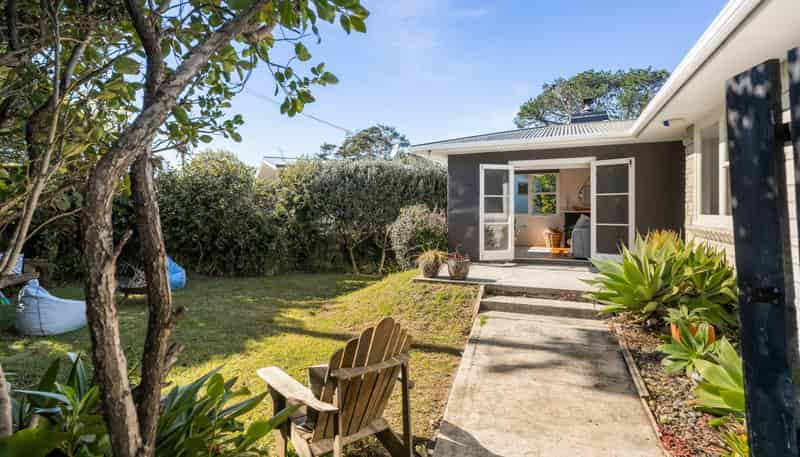 11 Beaufort Avenue, Brookfield