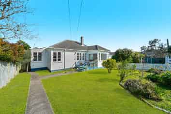 2 Triton Avenue, Mount Albert