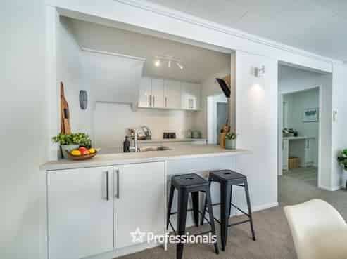 8b Wai-iti Crescent, Woburn