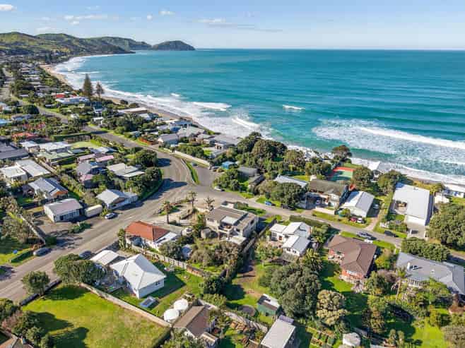 3 Pare Street, Wainui