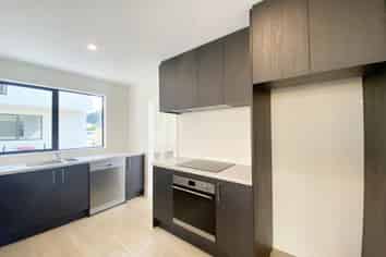 2/15 Rawhiti Av, New Brighton