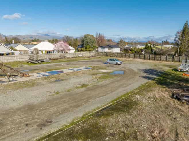 Last One !   Fenced and gated Industrial Yard available