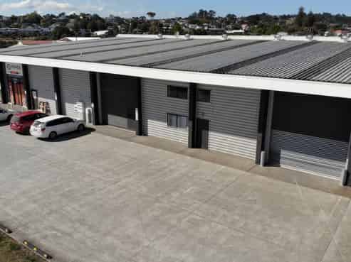 For Lease - 200 or 300 sqm warehouse units - Helensville