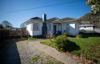 27 Tukuka Street, Nelson South