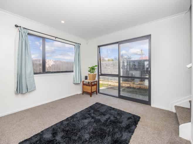 2/7 Sayer Street, Frankton