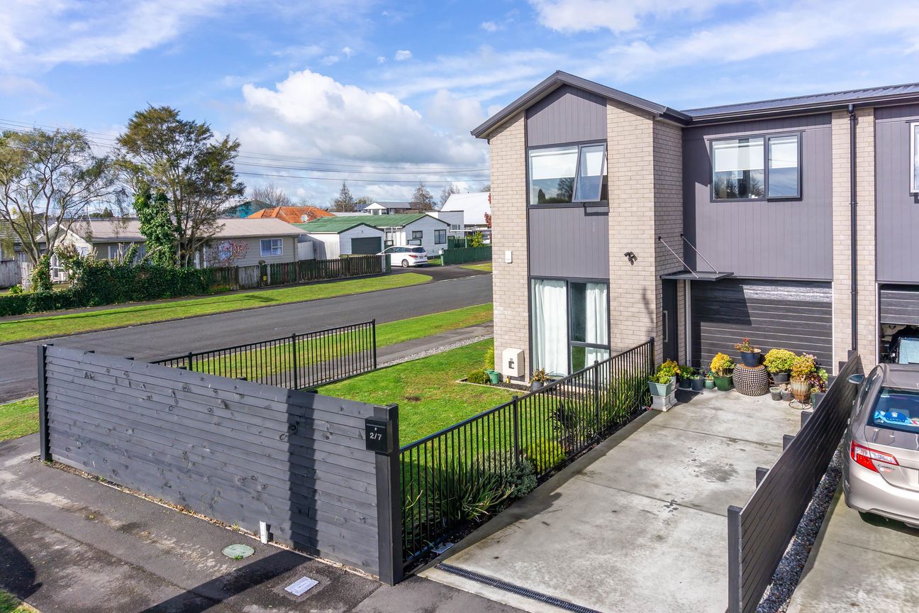 Modern, Easy Living in a Great Location - Aanzicht 5