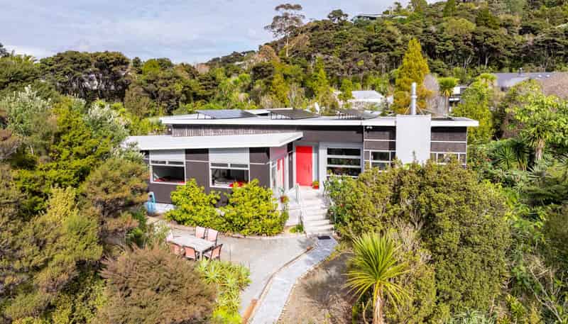 85 Old Waipu Road, Mangawhai