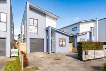 7 Tapuwae Way, Mangere Bridge