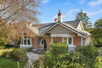 20 Hargest Crescent, Saint Kilda