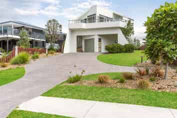 115  Pohutukawa  Crescent, Whangamata