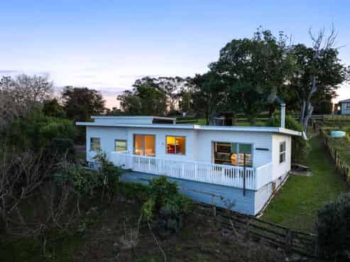 26 Hamilton Road, Waimauku