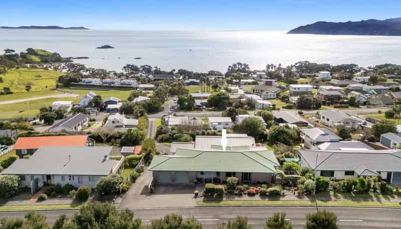 19 Torsby Road, Coopers Beach