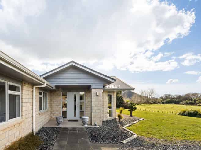 10 Parker Road, Huntly