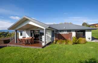 131 Ridgeview Road, Redwood Valley