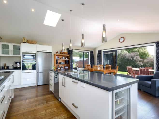 131 Ridgeview Road, Redwood Valley