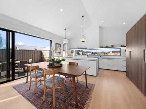 42 Orchard Road, Greytown