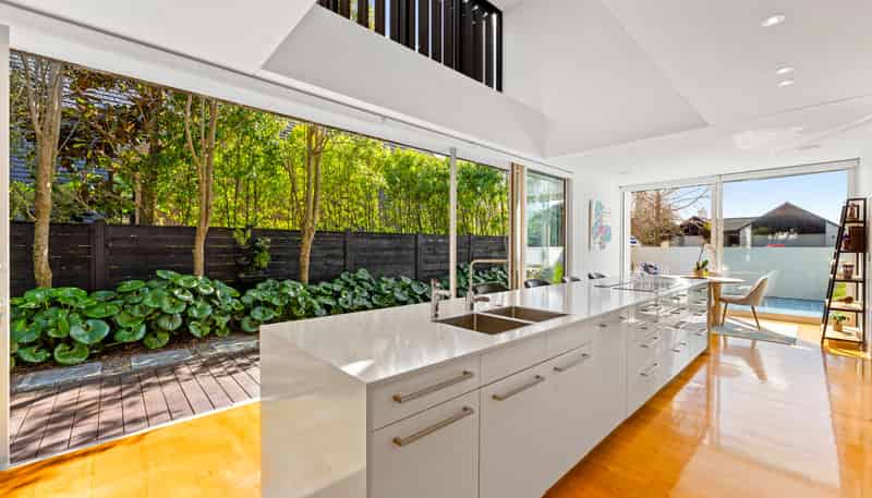 5 Lombardia Way, Karaka