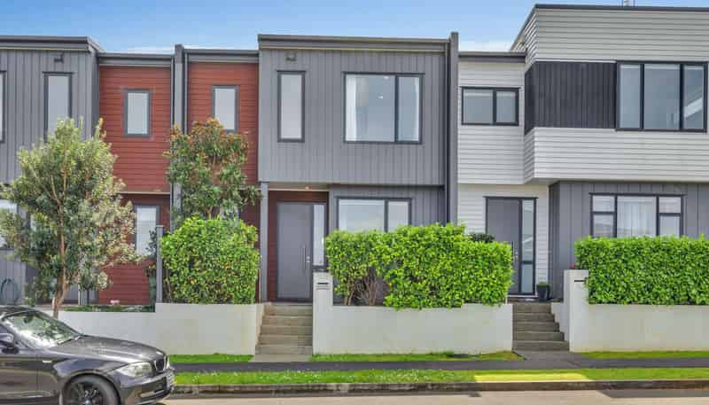 166 Seventh View Avenue, Beachlands