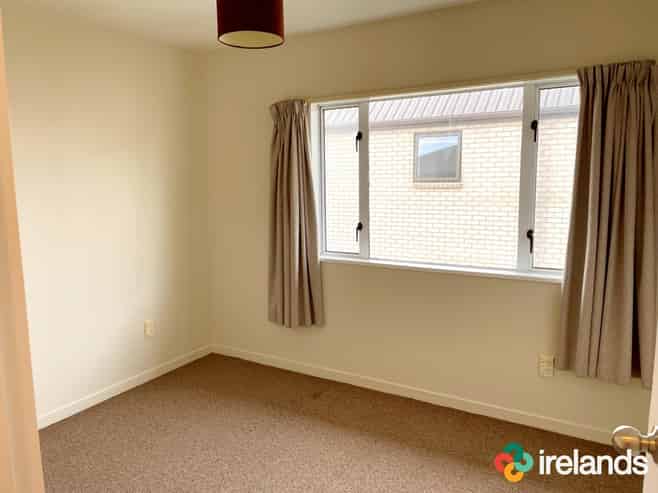 8/105 Burke Street , Sydenham