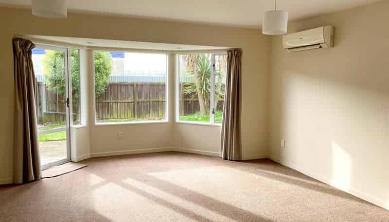 8/105 Burke Street , Sydenham