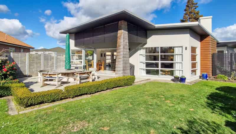 6 The Oaks, Awapuni