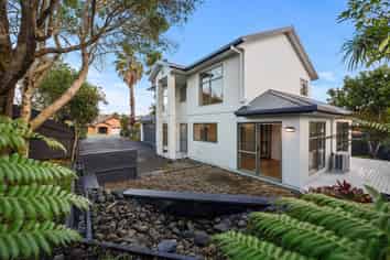 6 Chadlington Avenue, Henderson