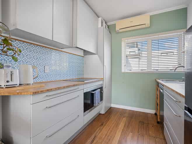 2/15 Tagalad Road, Mission Bay