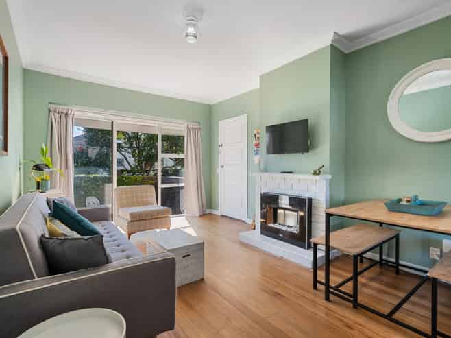 2/15 Tagalad Road, Mission Bay