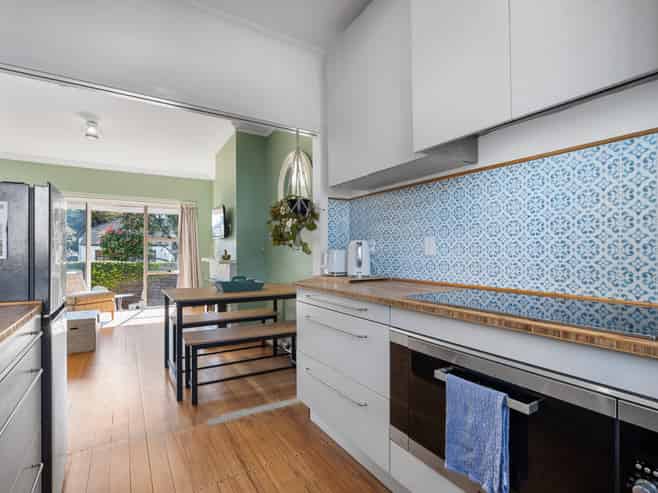2/15 Tagalad Road, Mission Bay